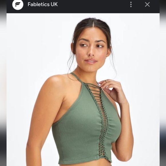 Fabletics Green Sleeveless Cut Out Crop Tank - Picture 2 of 9